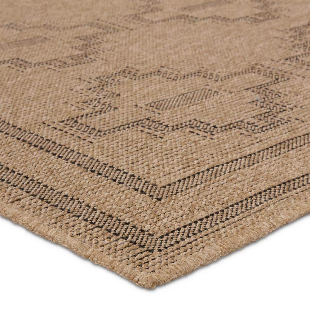 Tribal Medallion 4' x 6' Black and Brown Synthetic Area Rug