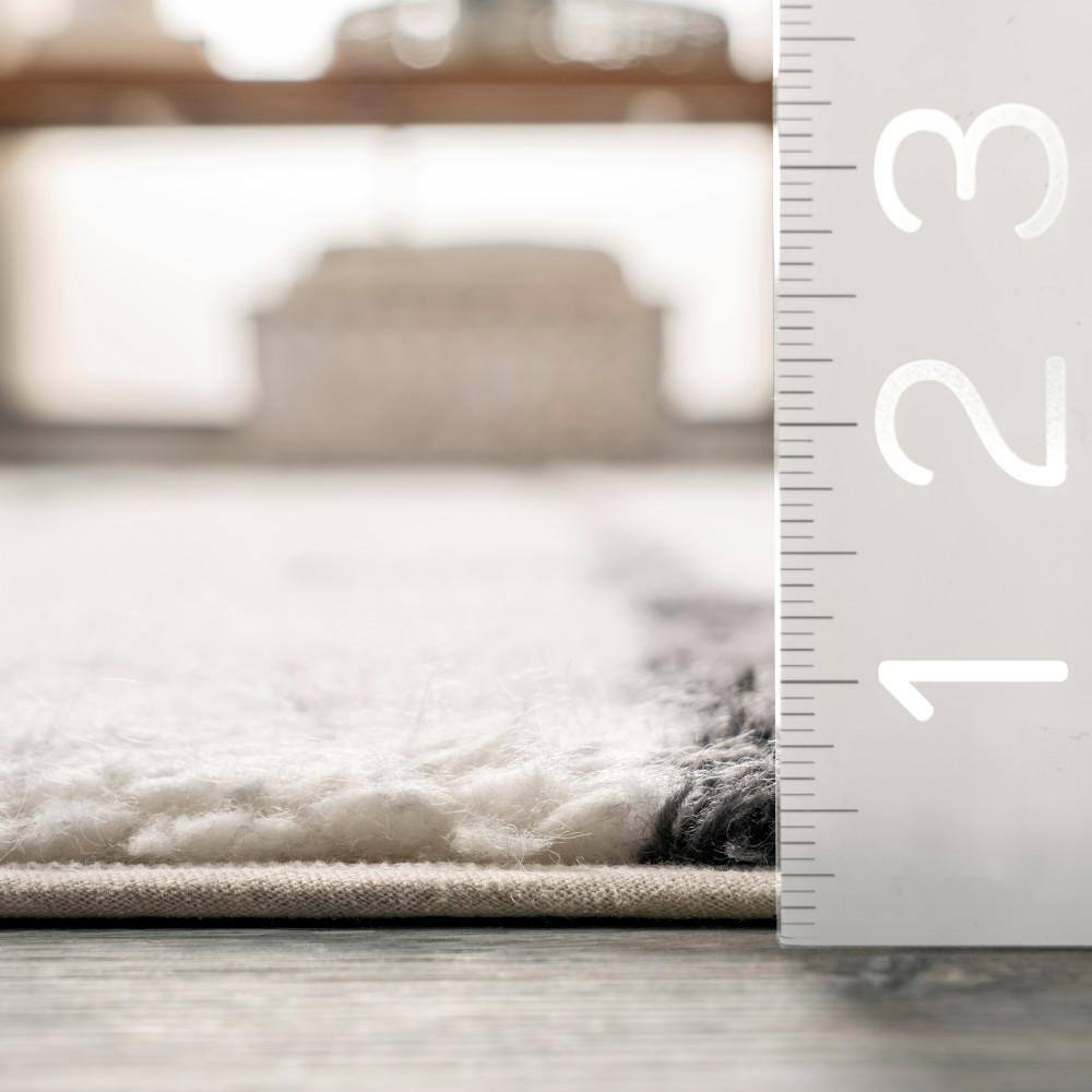 Ivory Stripe Handmade Wool 6' x 9' Easy-Care Area Rug