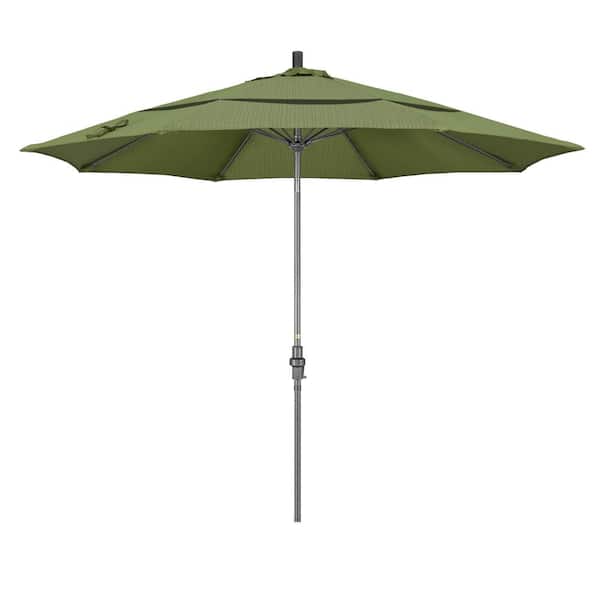 California Umbrella 11 ft. Hammertone Grey Aluminum Market Patio Umbrella with Collar Tilt Crank Lift in Terrace Fern Olefin
