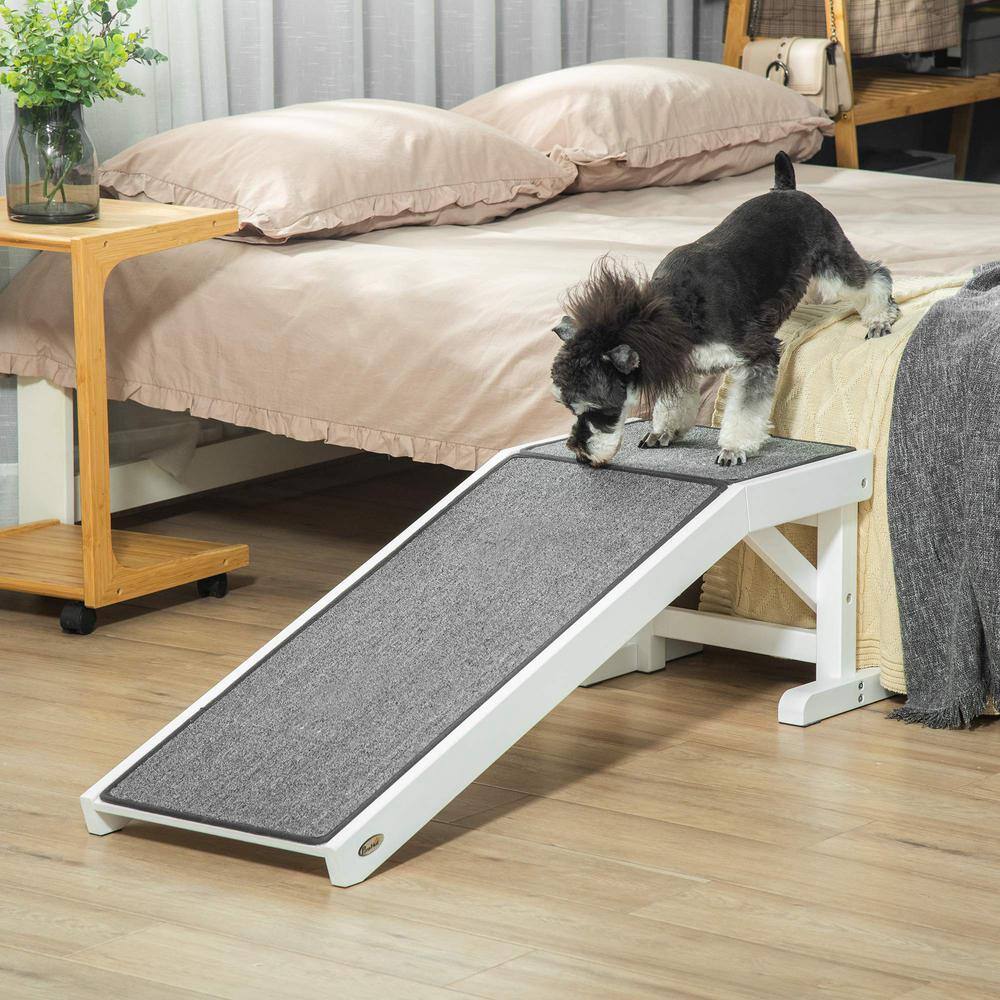 White Pine Wood Pet Ramp with Non-Slip Carpet
