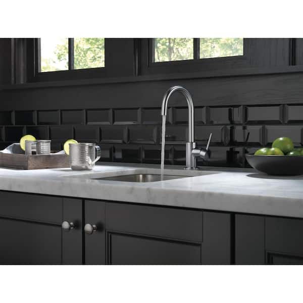 Contemporary Single-Handle Bar Faucet in Arctic Stainless