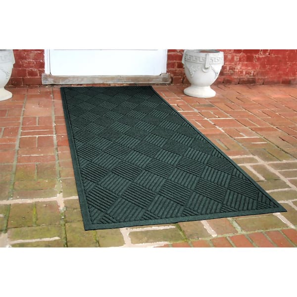 Waterhog Diamonds 35 in. x 100 in. PET Polyester Indoor Outdoor Runner Evergreen