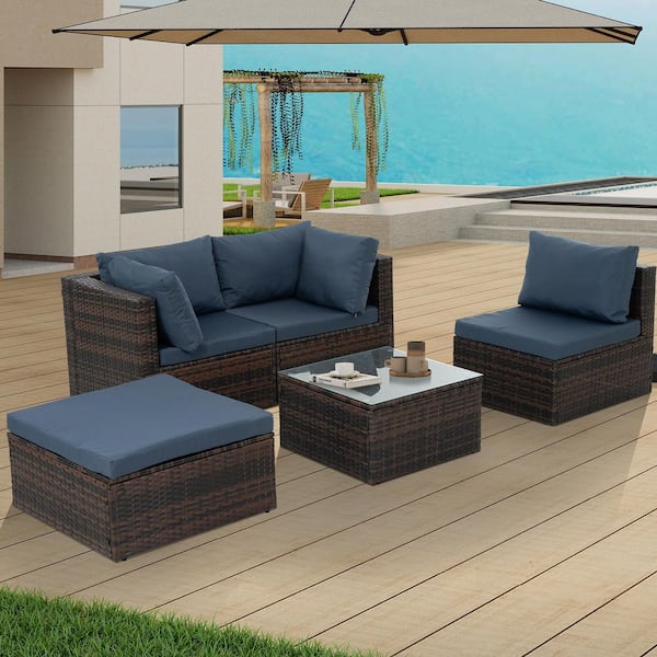 Coporesell 5-Piece Wicker Patio Conversation Set with Blue Cushions
