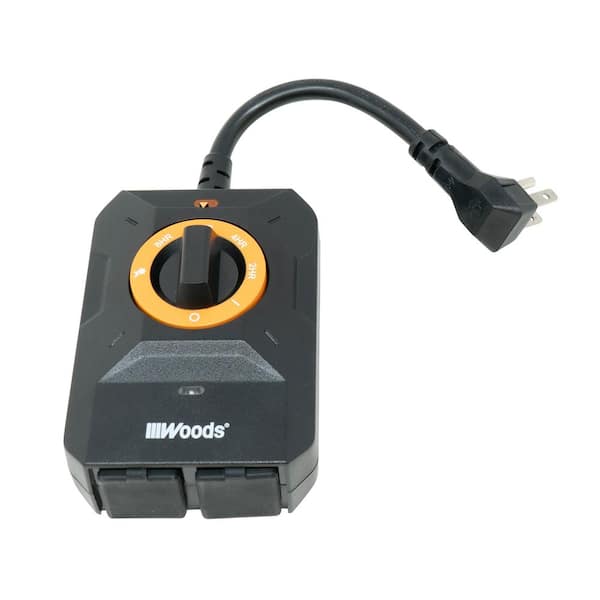 Woods Dusk to Dawn Plug-In Dual Outlet Outdoor Lighting Timer