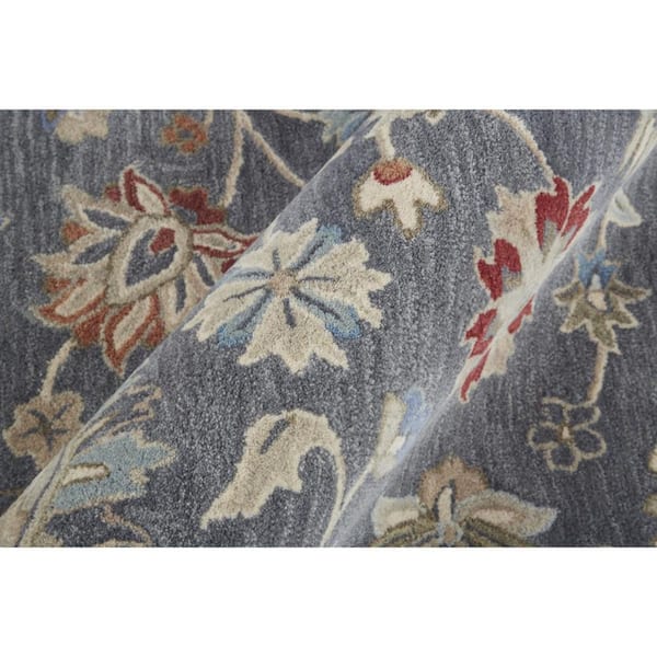 8 x 10 Gray, Ivory Floral Area Rug