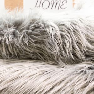 Serene Silky Faux Fur Fluffy Shag Rug Gray 2' x 4' Sheepskin