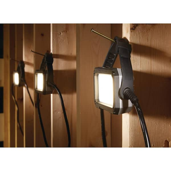 Husky 7000 Lumens Portable Corded LED Work Light with Tripod 7901304012 -  The Home Depot