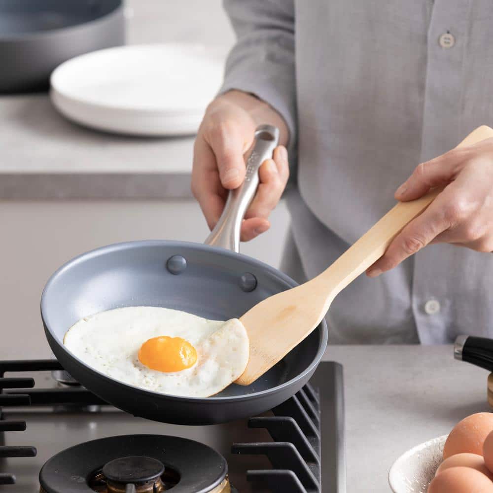 8" Gray Aluminum Ceramic Nonstick Fry Pan with Stainless Steel Handle