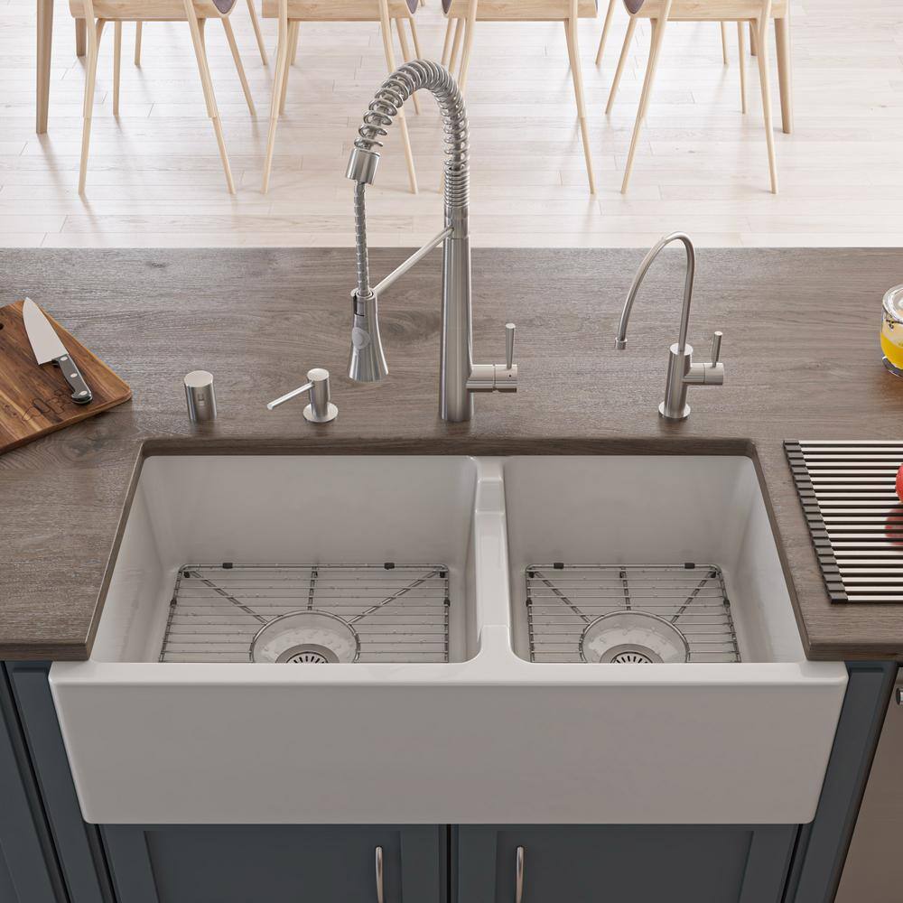 Stainless Steel Commercial Spring Kitchen Faucet with Pull Down Spray
