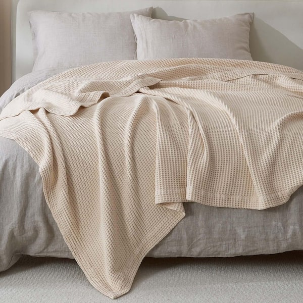 FRESHFOLDS Beige 100% Cotton Full/Queen Lightweight Waffle Weave Blanket
