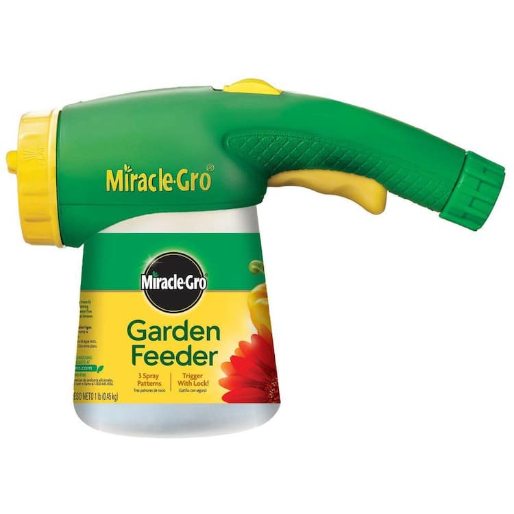 Miracle-Gro Garden Feeder with Water Soluble All Purpose Plant Food, 1 lb., Hose-end Feeder for Outdoor Plants