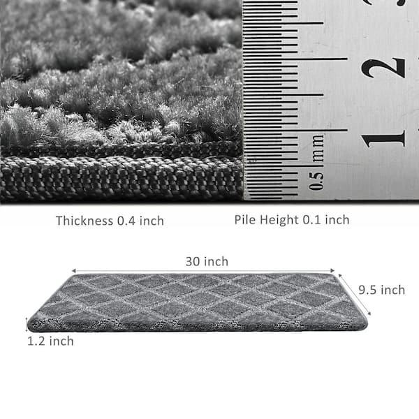 Bullnose Gray Diamond Trellis 9.5 in. x 30 in. x 1.2 in. Polypropylene Carpet Stair Tread Cover Indoor Rug Mat Set of 12