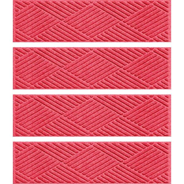 Bungalow Flooring Aqua Shield Diamonds Solid Red 8.5 in. x 30 in. PET Polyester Indoor Outdoor Stair Tread Cover (Set of 4)