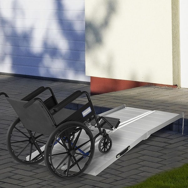 HOMCOM Textured Aluminum Folding Wheelchair Ramp, Portable