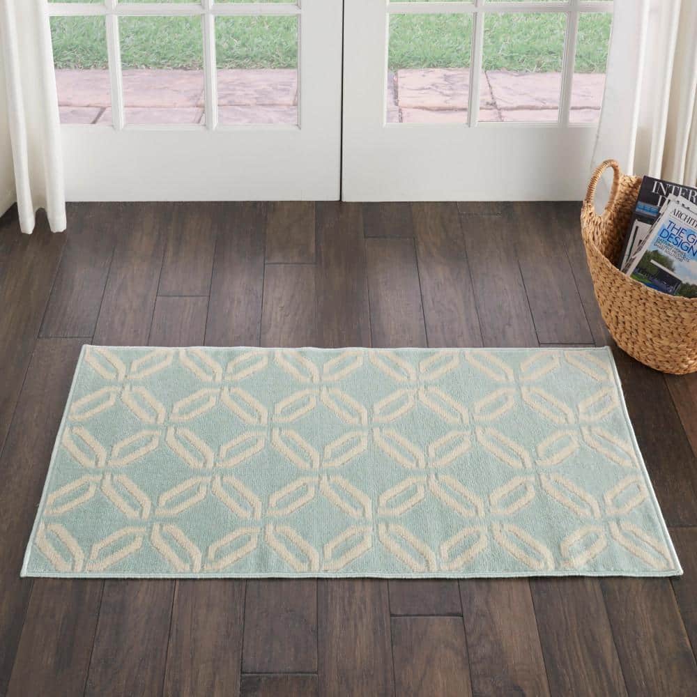 Green Trellis Synthetic Reversible 2' x 4' Area Rug