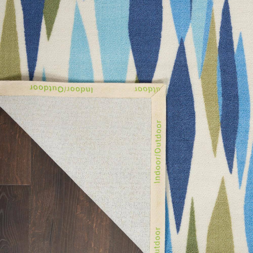 Seaglass Blue & White Traditional 4' x 6' Reversible Rug