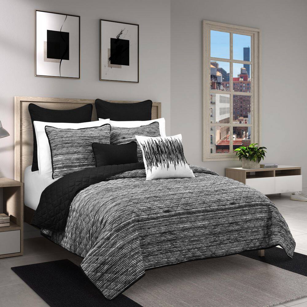 Dalton Black Polyester King/Cal King 3Pc. Quilt Set