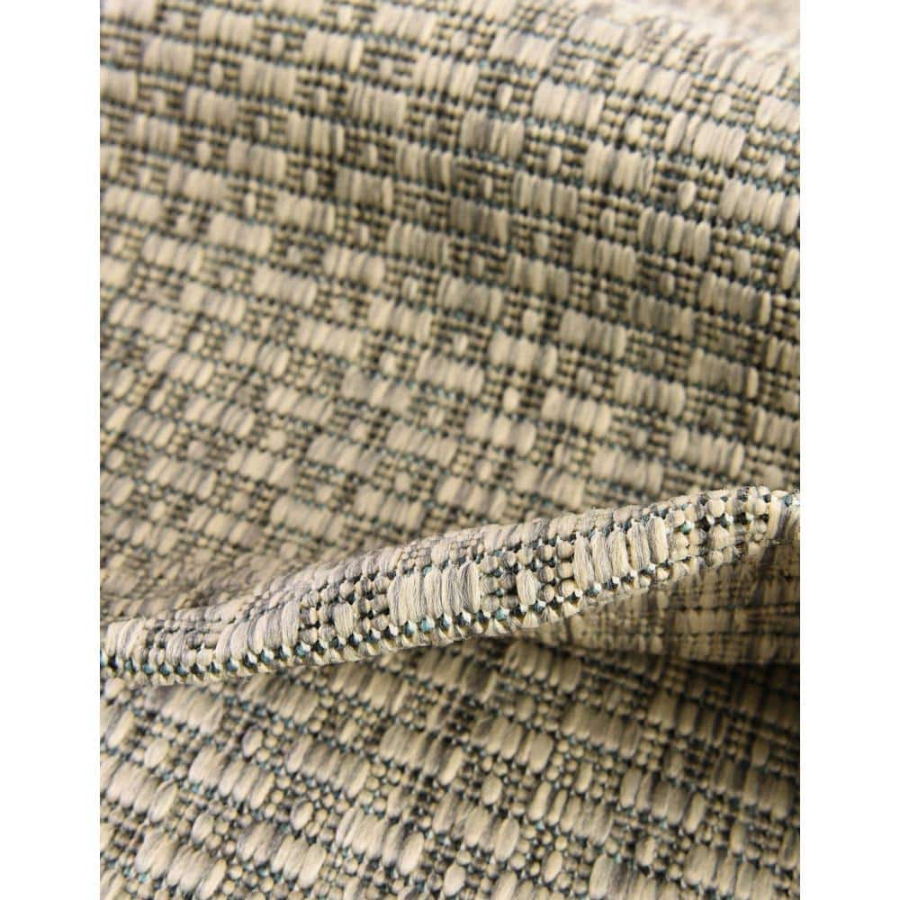 Light Gray 8' Square Stain-Resistant Outdoor Rug