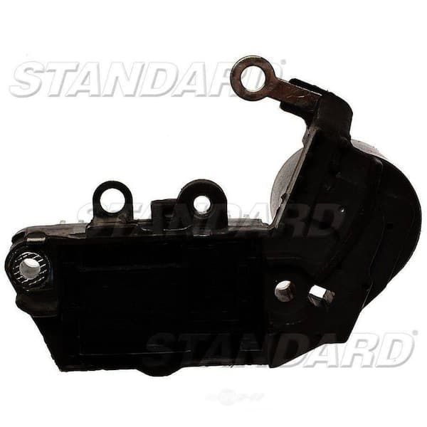 Intermotor Voltage Regulator