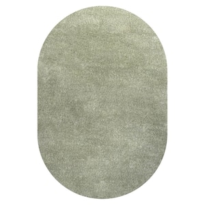 Haze Solid Low-Pile Green 3 ft. x 5 ft. Oval Area Rug