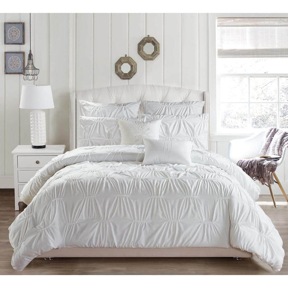 Akita 8-Piece White Queen Comforter Set