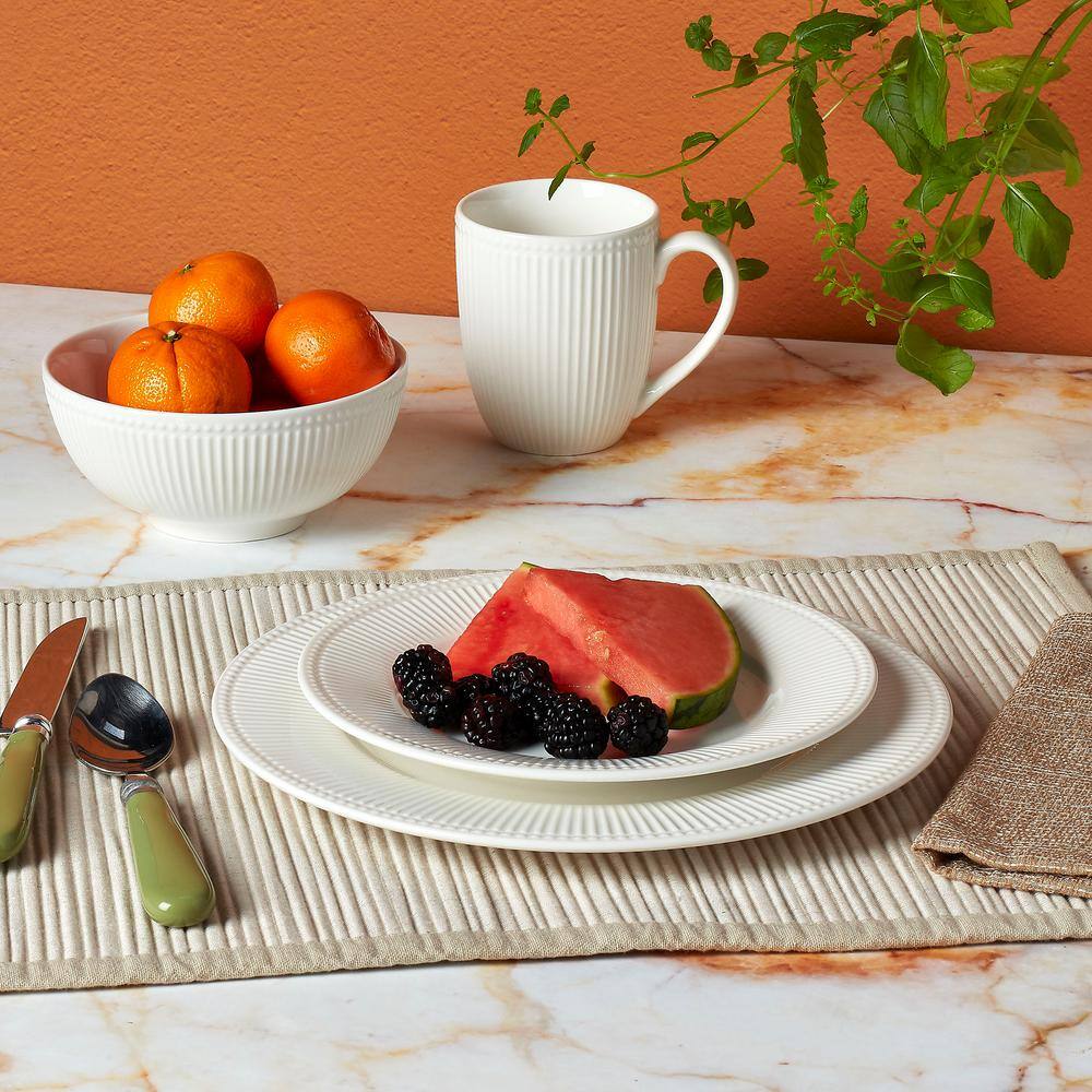 Embossed White Porcelain 16-Piece Dinnerware Set for 4