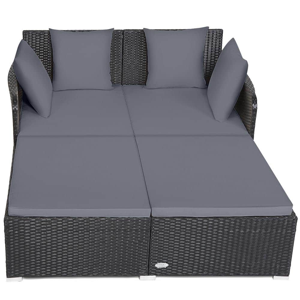 Costway 1Piece Wicker Outdoor Day Bed Pillows Sofa Furniture with Gray