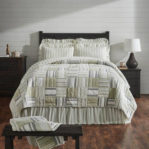 VHC Brands Finders Keepers Soft White Khaki Grey Farmhouse California/Luxury King Cotton Quilt