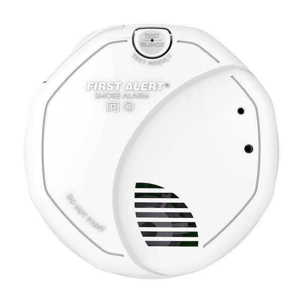 First Alert Battery Operated Dual Sensor Photoelectric and Ionization Smoke Alarm