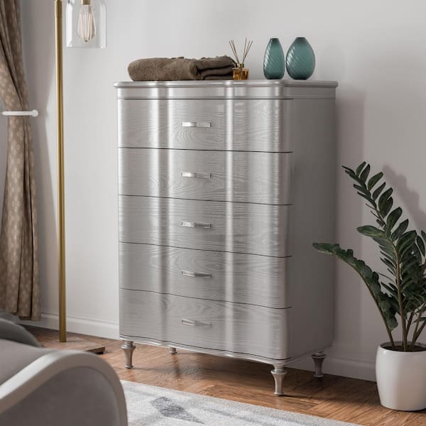 Furniture of America Seabliss Glam Silver 5 Drawer 36 in. Wide Serpentine Chest of Drawers