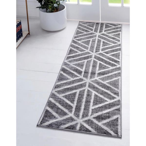 Matrix Trellis Motif Gray 2 ft. x 6 ft. Runner Rug