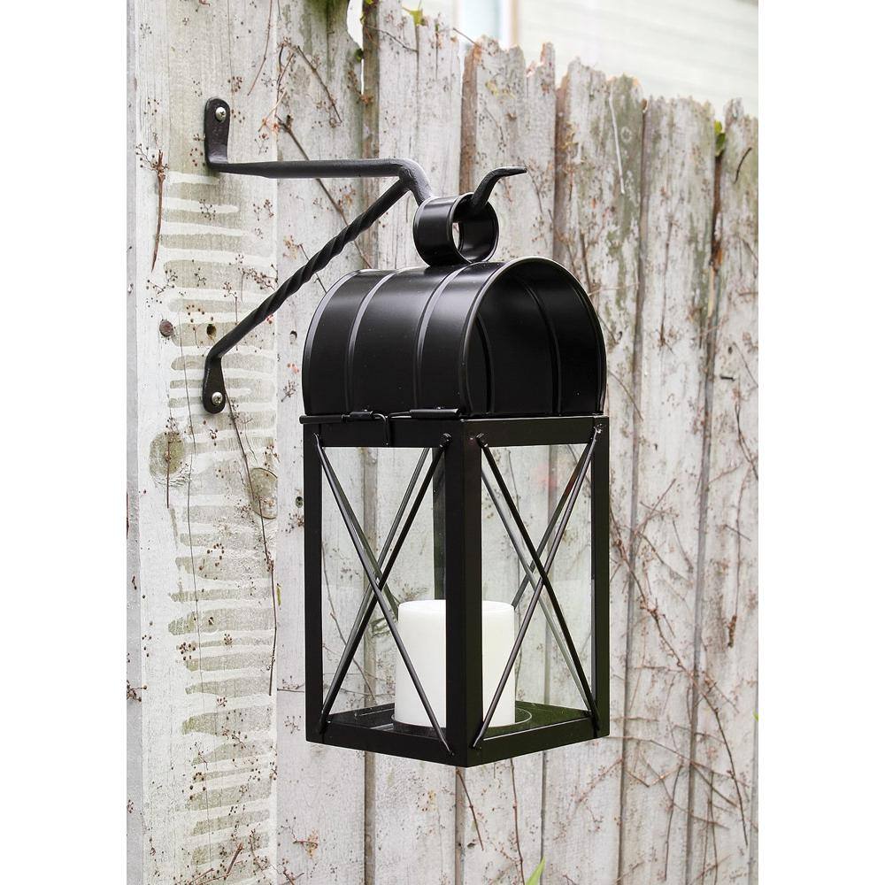 Black Wrought Iron Wall-Mounted Outdoor Lantern Bracket