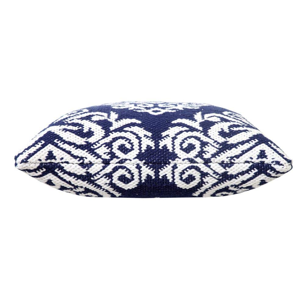 Blue and White Cotton Damask Square Throw Pillow Set