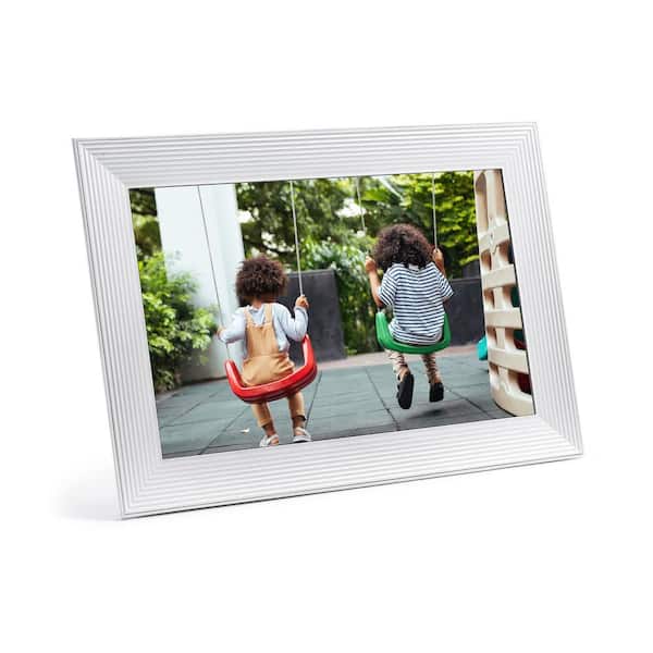 AURA FRAMES Carver Luxe Digital Media Frame in Sea Salt