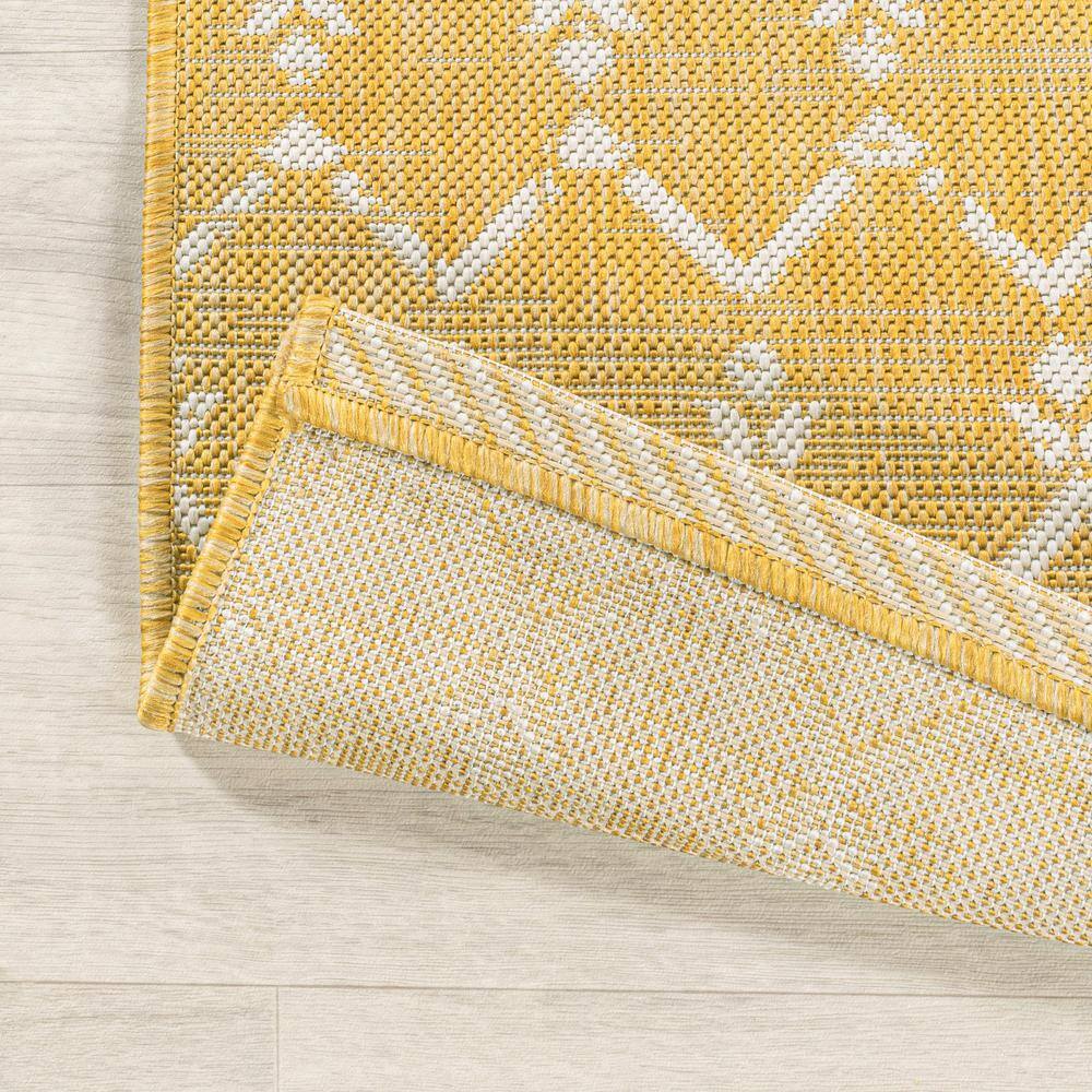 Boho-Chic Moroccan Geometric Black and Gray 5' x 7' Outdoor Area Rug