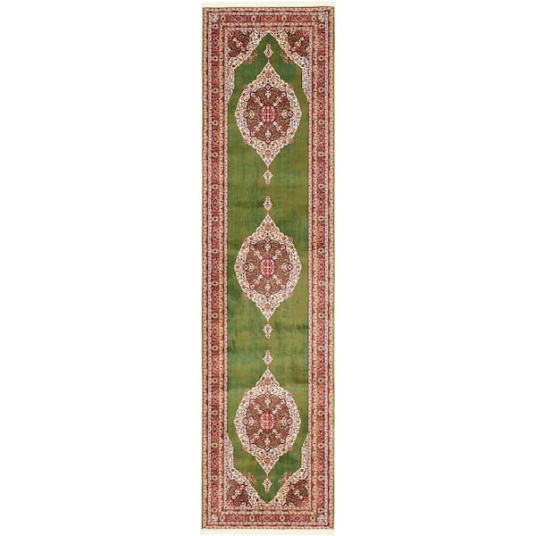 Baracoa Regla Green 2' 7 x 10' 0 Runner Rug
