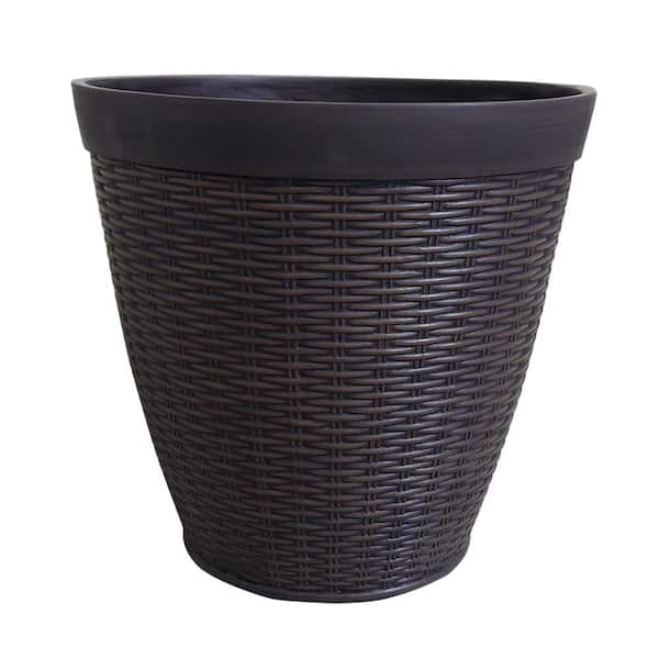 Southern Patio Jamaica Wicker Large 15 in. x 14 in. 26 qt. Dark Coffee High-Density Resin Outdoor Planter