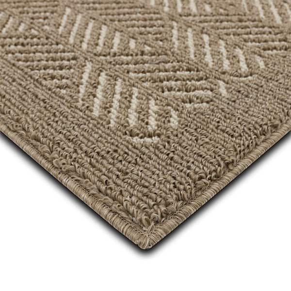 Mohawk Home Aspen Border Beige/Starch 2 ft. x 6 ft. Machine