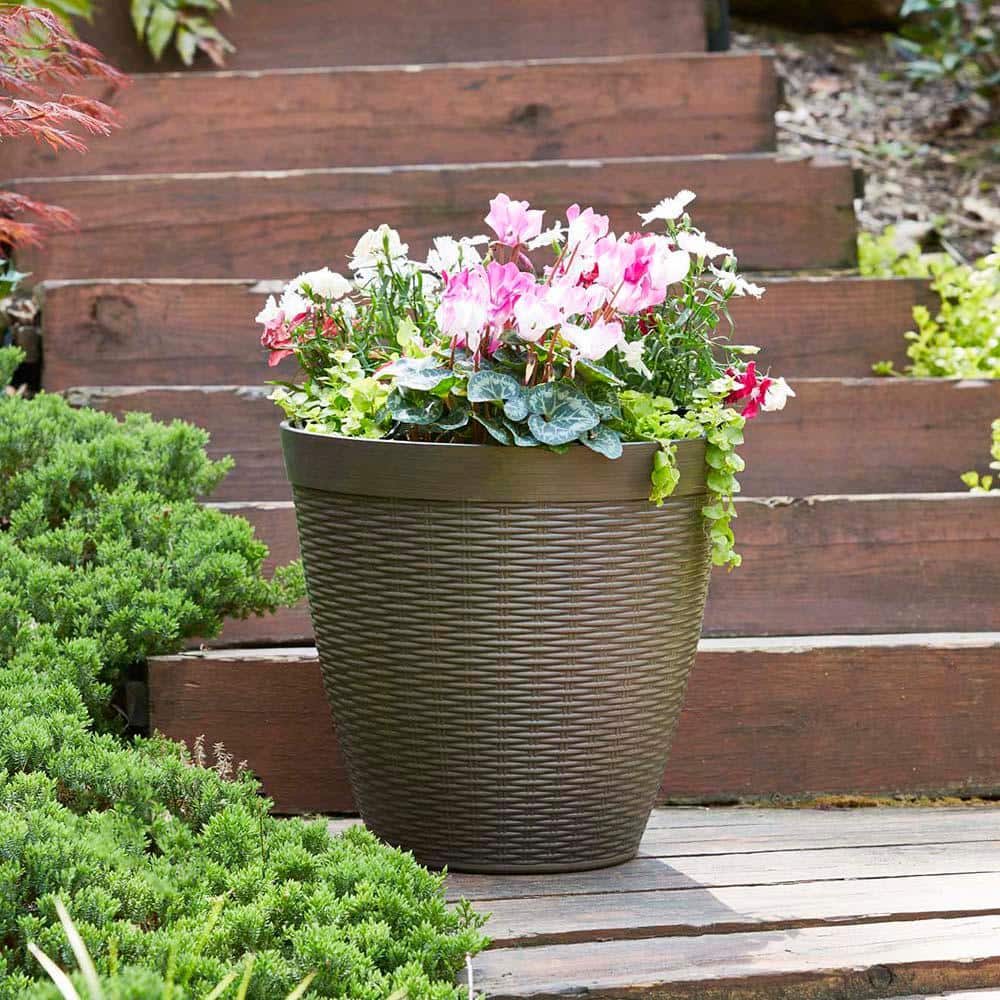 Jamaica Wicker Inspired 16" Round HDR Planter for Indoor/Outdoor