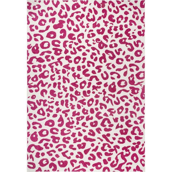 Light Pink Leopard print animal print carpet - TenStickers