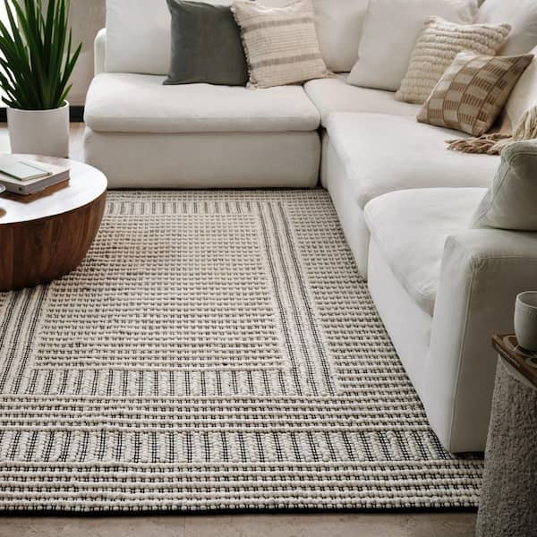 Devon  2 ft. 6 in. x 8 ft. Wool Blend Ivory Indoor/Outdoor Patio Runner Rug
