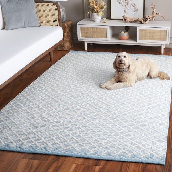 SAFAVIEH Vermont 4 ft. x 6 ft. Light Blue/Ivory Modern Diamond
