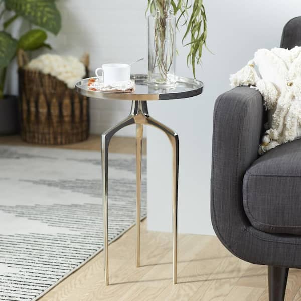 Litton Lane 16 in. Silver Tray Inspired Top Large Round Aluminum End Accent Table with 3 Tripod Legs