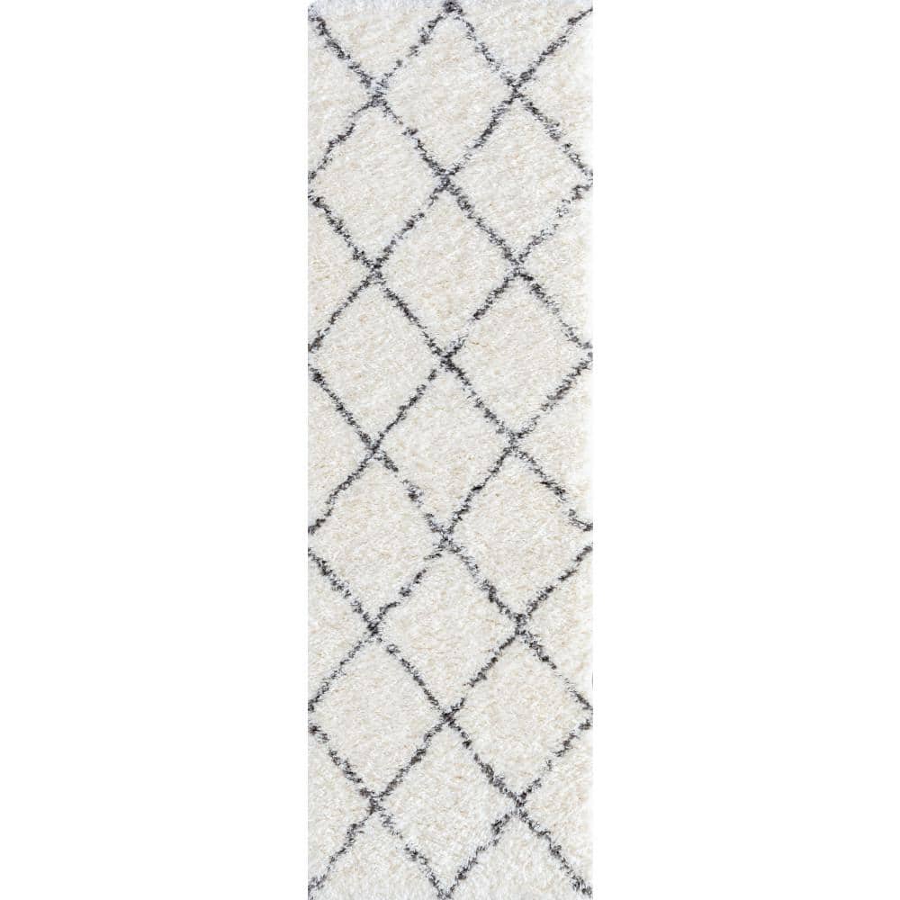 Heavenly Black Shag 2x8 Synthetic Easy Care Runner Rug