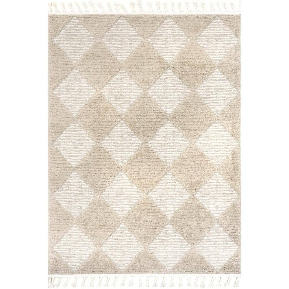 Beige Diamond Pattern Synthetic Area Rug with Tassels, 3' x 5'