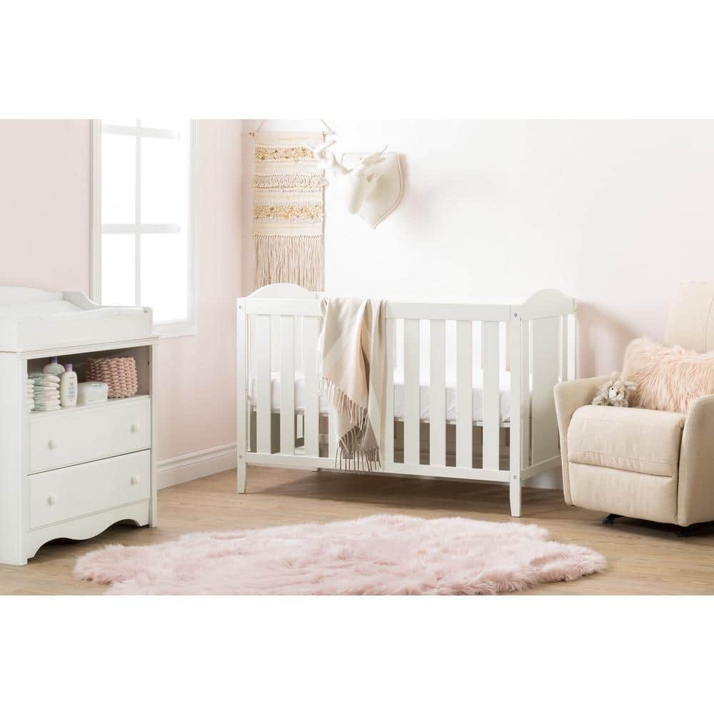 White Pine 3-in-1 Convertible Crib with Toddler Rail