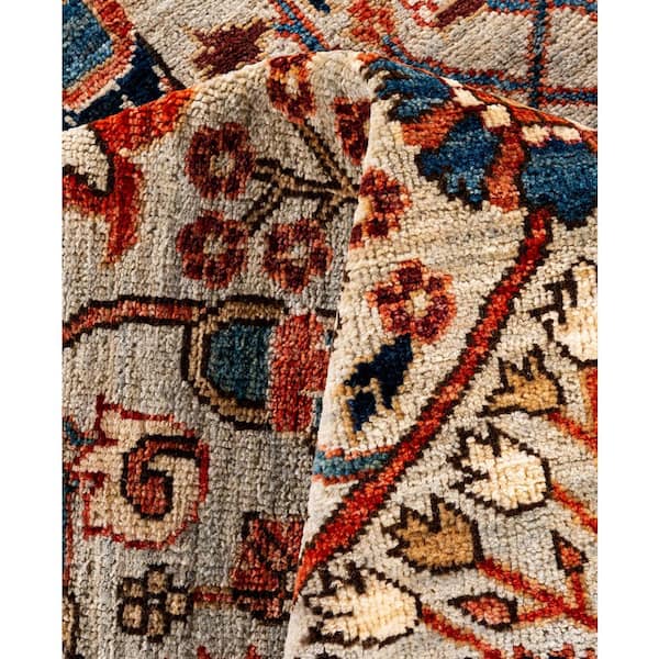 Serapi Ivory 9 ft. x 12 ft. Tribal Wool Indoor Area Rug