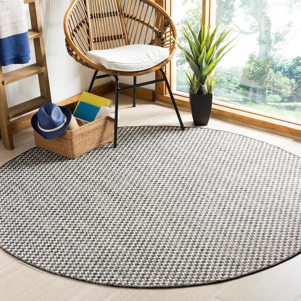 Courtyard Black/Light Gray 5 ft. x 5 ft. Round Solid Indoor/Outdoor Patio  Area Rug