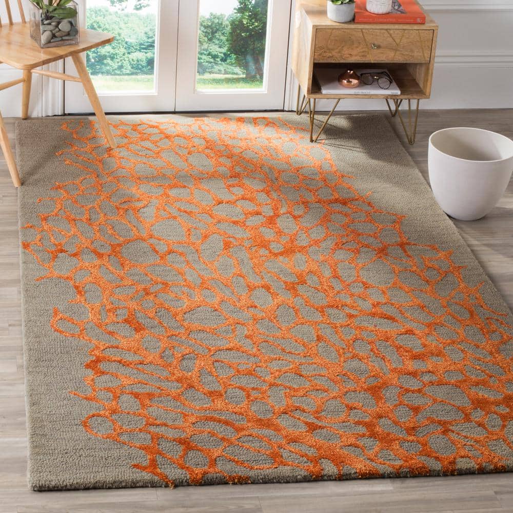 Handmade Tufted Grey Wool & Viscose Rectangular Rug