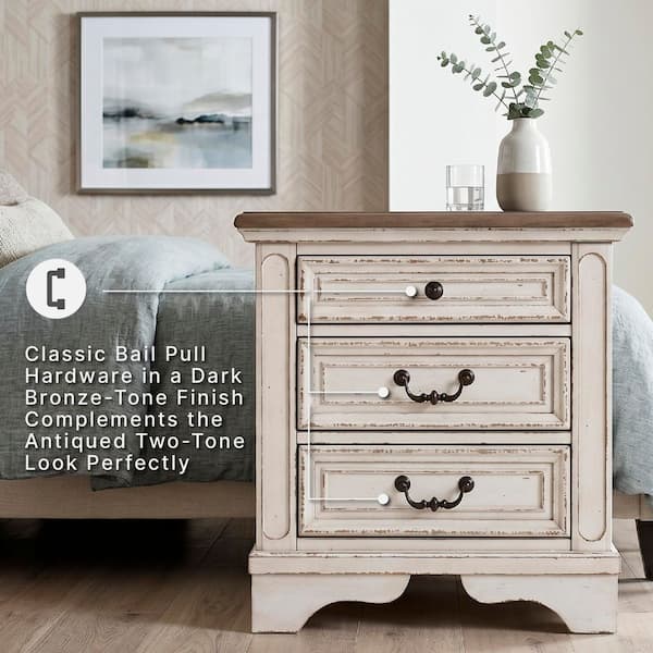Signature DESIGN BY ASHLEY Realyn Chipped White / Brown 3-Drawer